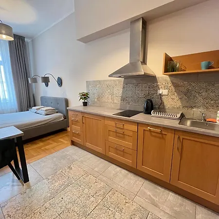 Studencka St Apartamento
